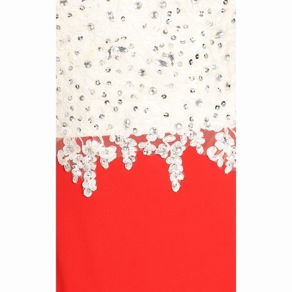 NEW! My Fashion 1666 Red & White Lace Top Halter - Picture 6 of 7